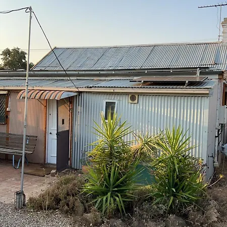 Andy'S Accommodation Peterborough Exterior photo